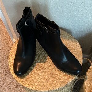 Sam Edelman Women’s Leather Black Ankle Boots - Classic Zip Booties